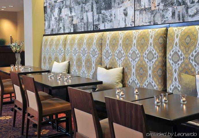 Towson University Marriott Conference Hotel Ресторан фото
